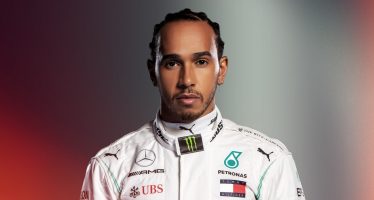 Lewis Hamilton acuza starurile de Formula 1 pentru tacere dupa moartea lui George Floyd