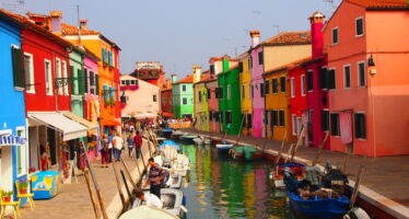 Cele mai colorate locuri din lume