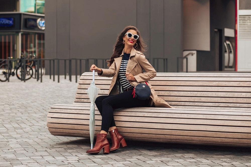 4 modalitati stilate in care poti purta pantalonii tip leggings in aceasta iarna