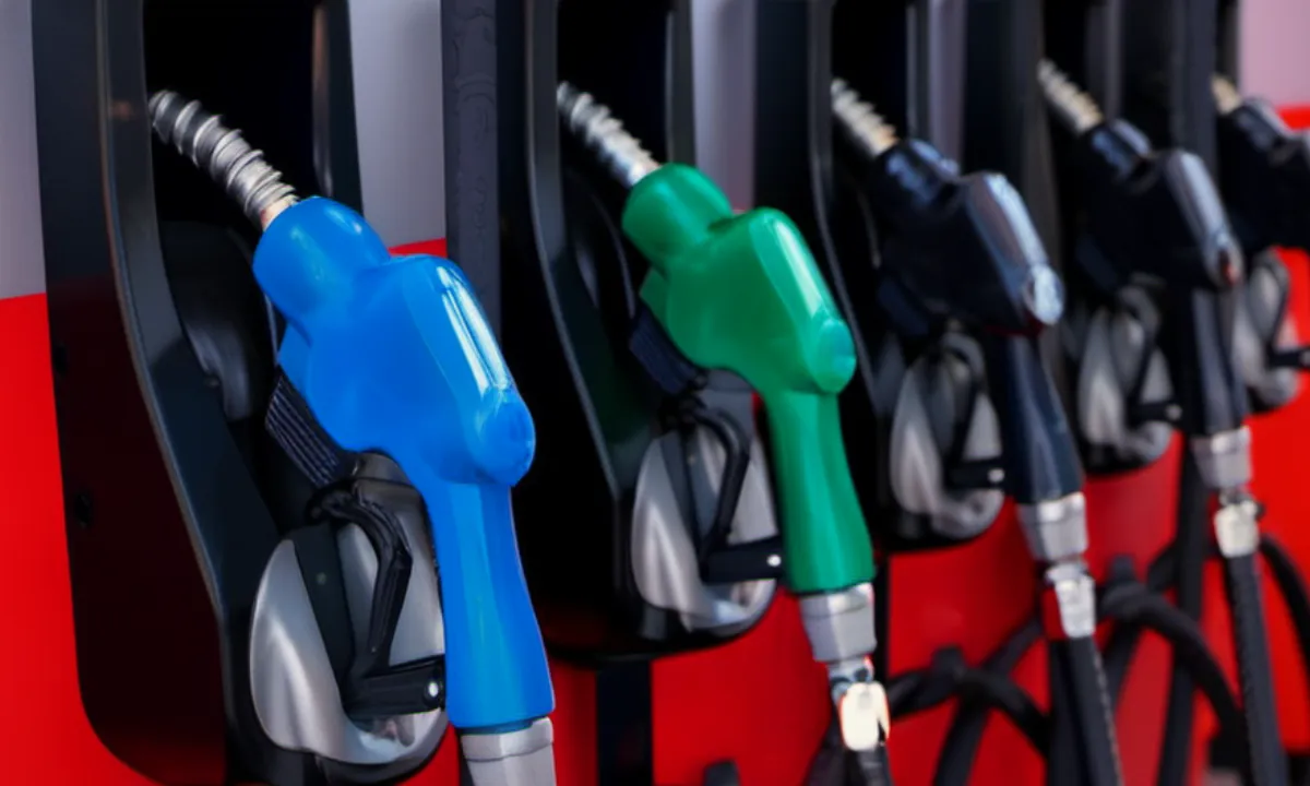 Chiriile, motorina și benzina, în topul scumpirilor din septembrie 2026